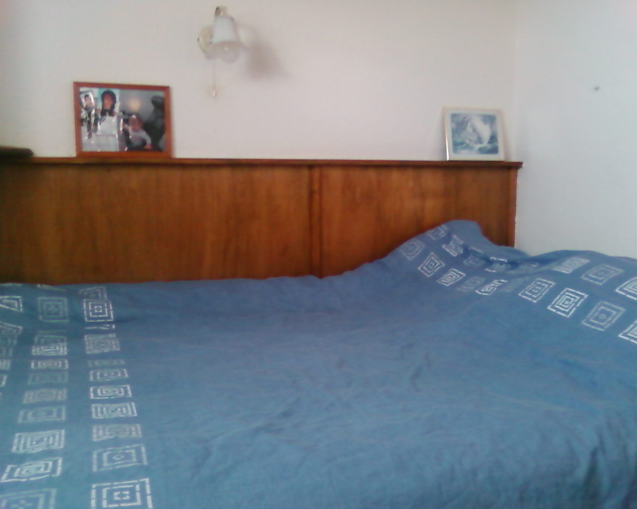 Skegness - accommodation, my bed.jpg